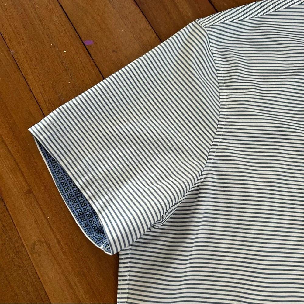 Mizzen+Main Blue and White Striped Casual Button Down Shirt - Picture 8 of 14